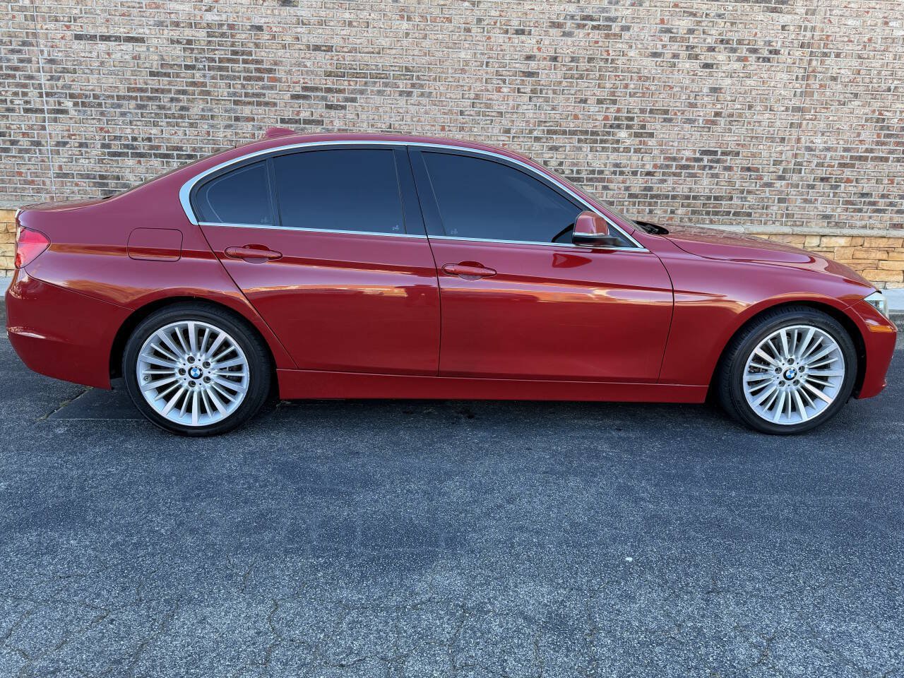 Used 2013 BMW 328i Sedan RWD image 7