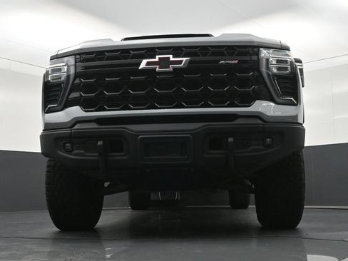 Used 2024 Chevrolet Silverado 2500 ZR2 w/ ZR2 Bison Edition AWD/4WD image 31