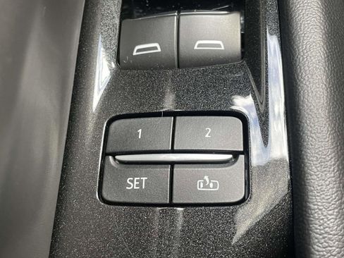 Used 2023 Cadillac Escalade ESV Sport Platinum w/ LPO, ONYX Package image 13