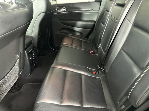 Certified 2017 Jeep Grand Cherokee Limited image 17