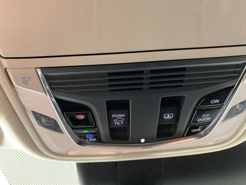 Used 2021 Acura RDX AWD w/ Advance Package image 25