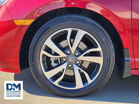 Used 2023 Honda Odyssey Touring image 18