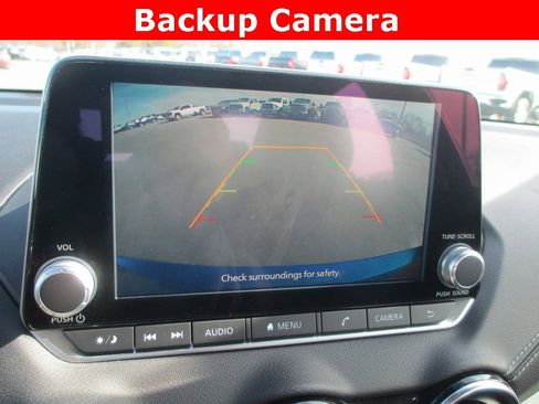 Used 2022 Nissan Sentra SV w/ Trunk Package image 13