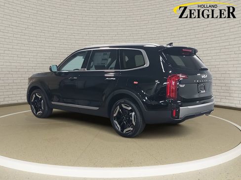 New 2025 Kia Telluride S image 7