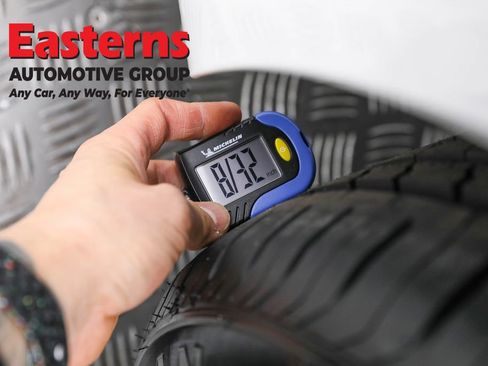 Used 2023 Chevrolet Malibu LT image 29