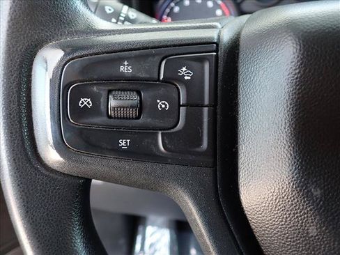 Used 2022 Chevrolet Silverado 1500 Custom Trail Boss AWD/4WD image 13