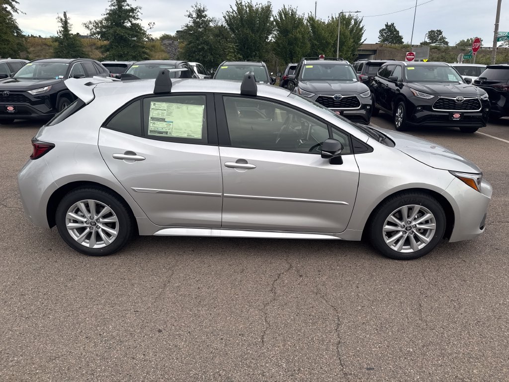 New 2026 Toyota Corolla SE FWD image 8