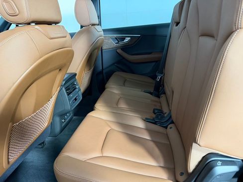 Used 2025 Audi Q7 3.0T Premium Plus w/ Premium Plus Package image 26