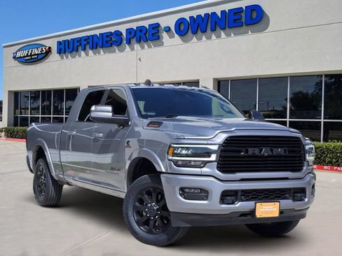 Used 2021 RAM 3500 Laramie AWD/4WD image 1