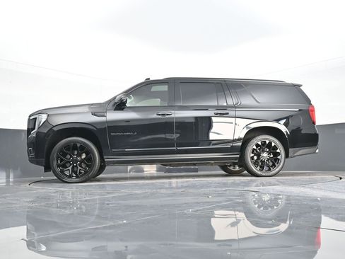 Used 2021 GMC Yukon XL Denali w/ Denali Premium Package image 52