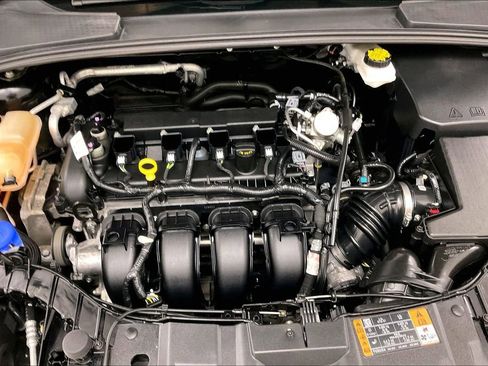 Used 2018 Ford Focus SE image 24