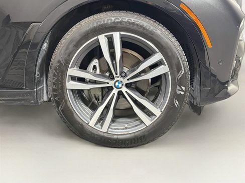 Used 2020 BMW X7 xDrive40i w/ M Sport Package AWD/4WD image 35