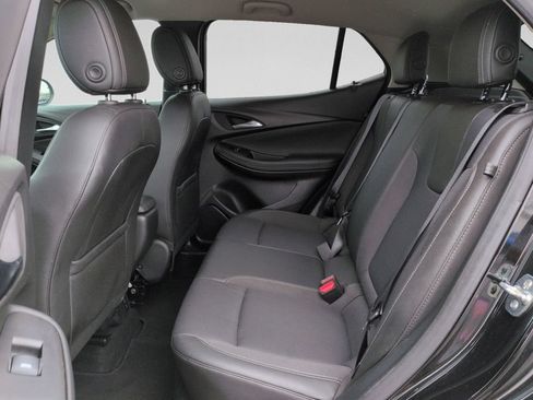 Used 2025 Buick Encore GX Preferred FWD image 30