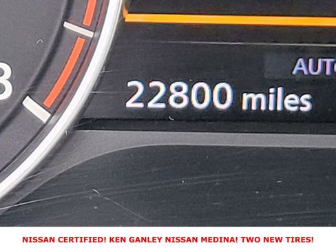 Certified 2025 Nissan Rogue SV image 33