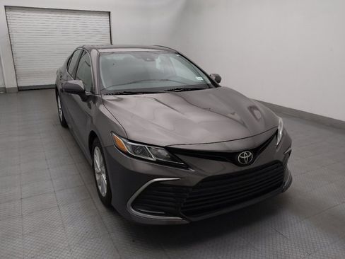 Used 2021 Toyota Camry LE FWD image 14
