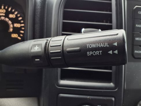 Used 2017 Ford F150 XL w/ Equipment Group 101A Mid AWD/4WD image 17