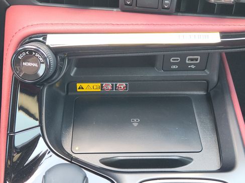 Used 2025 Lexus NX 250 FWD w/ Accessory Package (2T) image 14