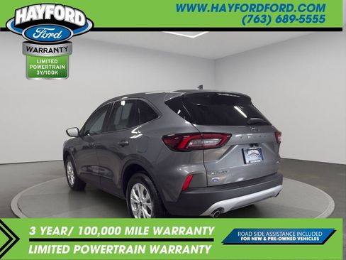Used 2026 Ford Escape Active w/ Cold Weather Package AWD/4WD image 5