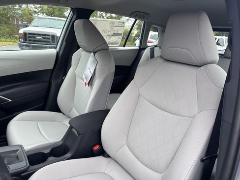 New 2026 Toyota Corolla Cross L FWD image 14