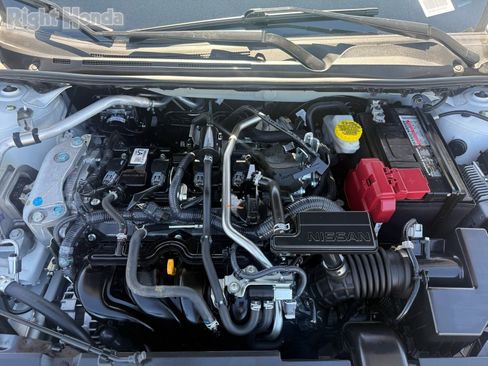 Used 2024 Nissan Sentra SV image 32