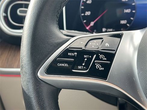 Used 2023 Mercedes-Benz C 300 Sedan image 21