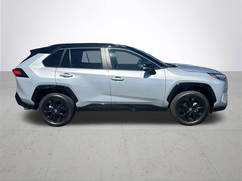 Used 2024 Toyota RAV4 XSE AWD/4WD image 6