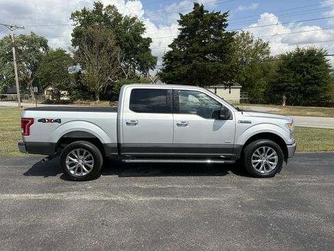 Used 2017 Ford F150 XLT w/ Equipment Group 302A Luxury AWD/4WD image 4