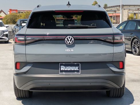 Used 2023 Volkswagen ID.4 Pro RWD image 5