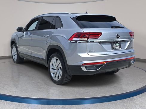 Used 2020 Volkswagen Atlas Cross Sport SE AWD/4WD image 8