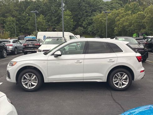 Used 2023 Audi Q5 2.0T Premium AWD/4WD image 6