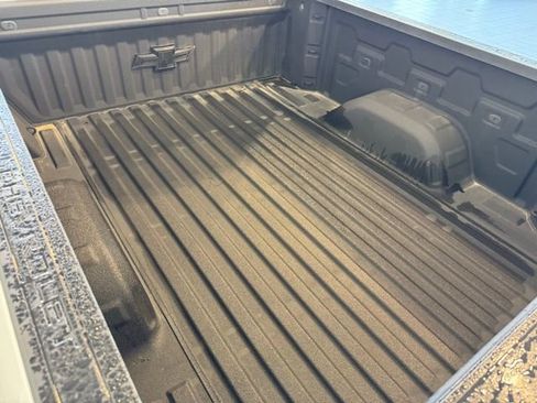 Certified 2023 Chevrolet Silverado 1500 LT image 36