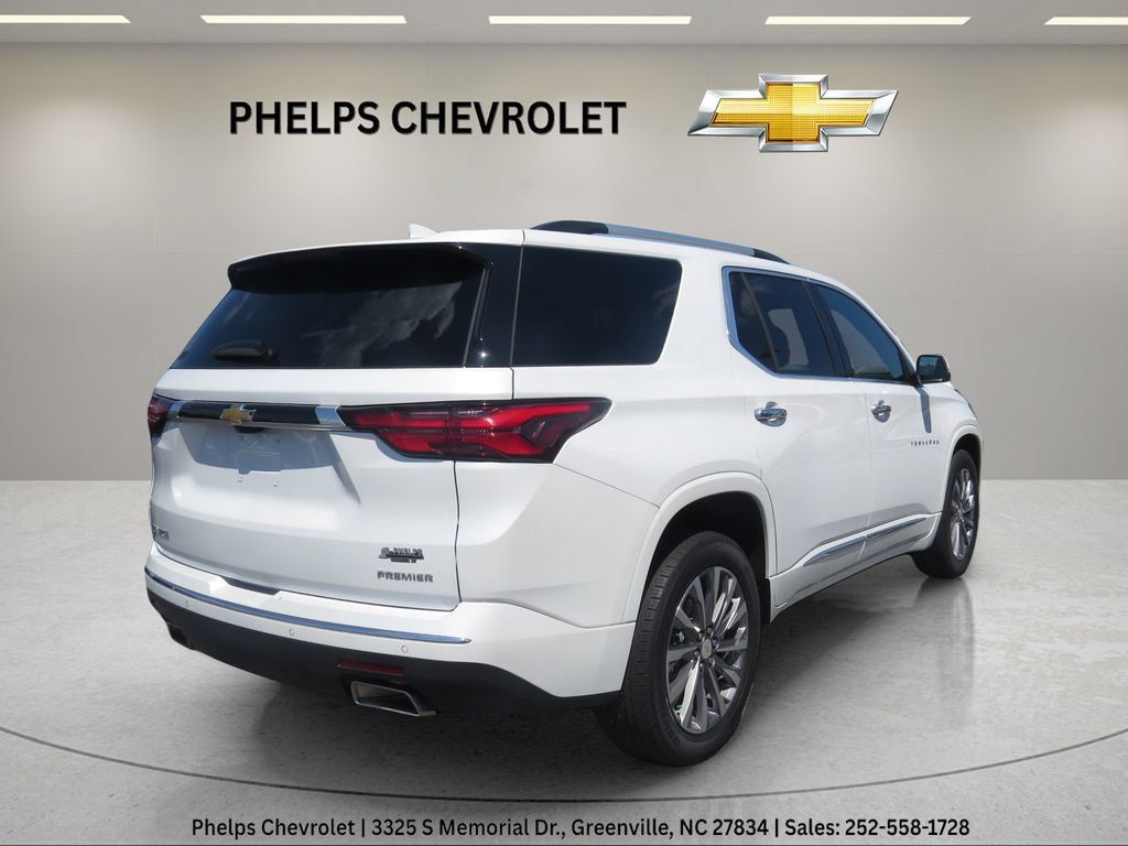 Certified 2023 Chevrolet Traverse Premier FWD image 7