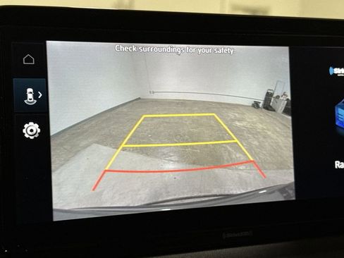 Used 2023 Hyundai Santa Fe SEL AWD/4WD image 16