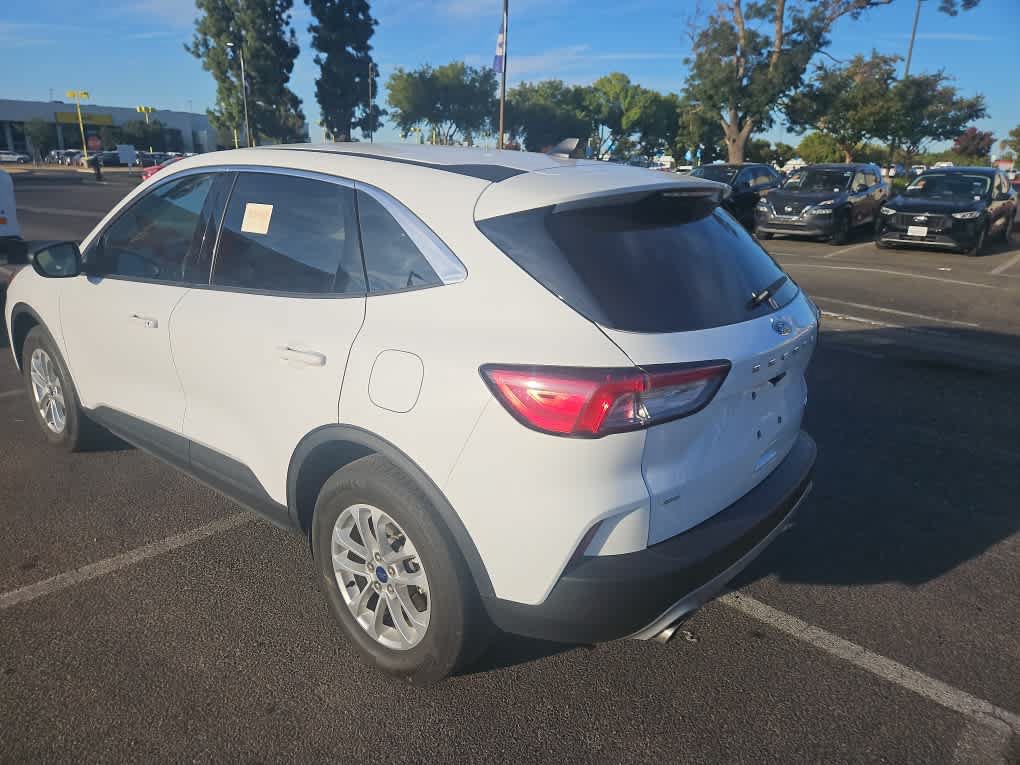 Used 2022 Ford Escape SE AWD/4WD image 5