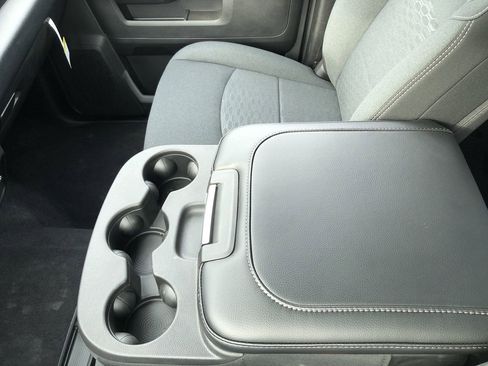 New 2025 RAM 2500 Big Horn image 25