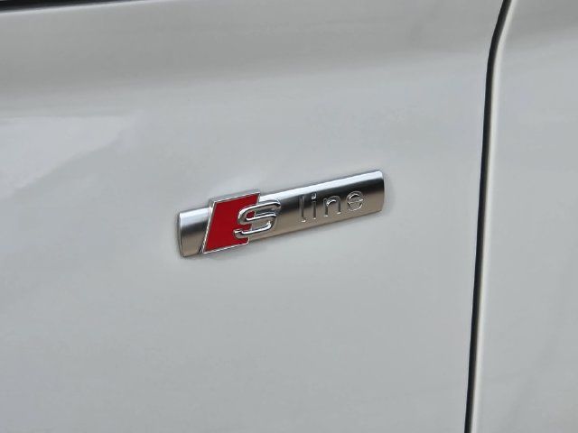 Used 2023 Audi Q5 2.0T Premium Plus w/ Premium Plus Package AWD/4WD image 13