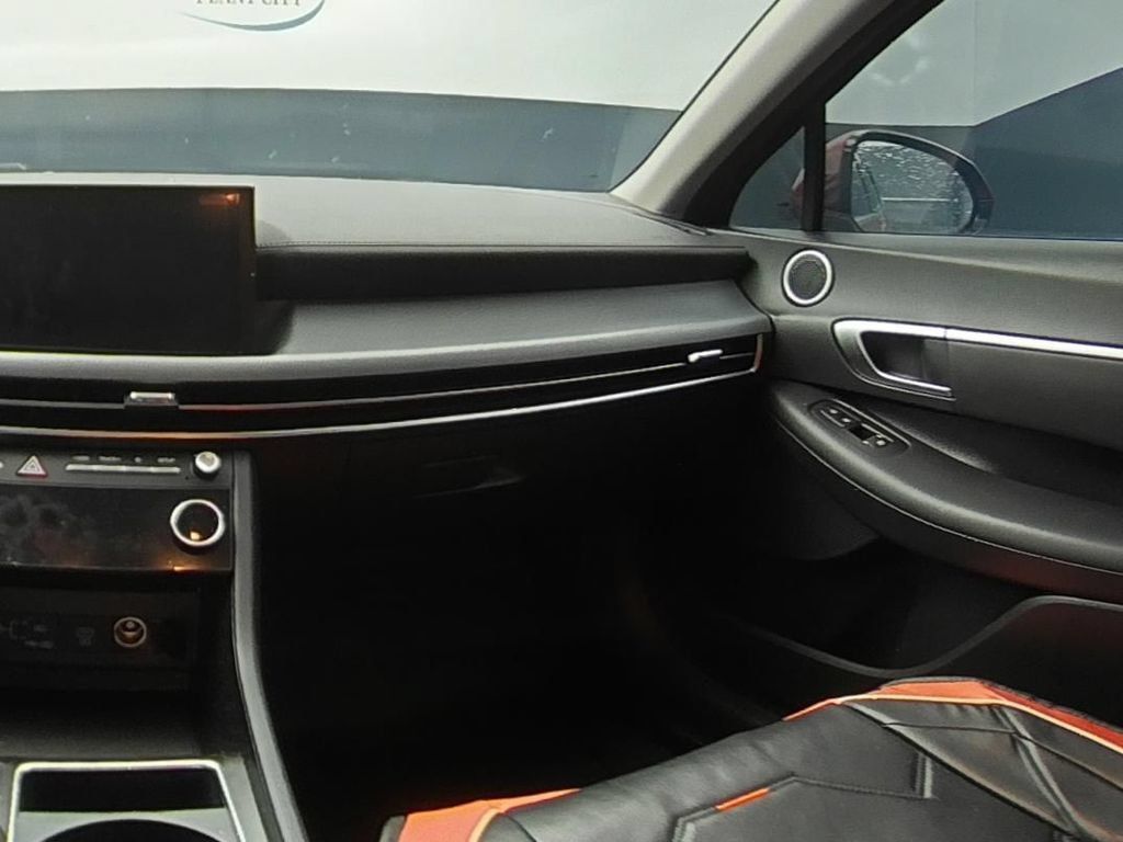 Used 2024 Hyundai Sonata SEL FWD image 15