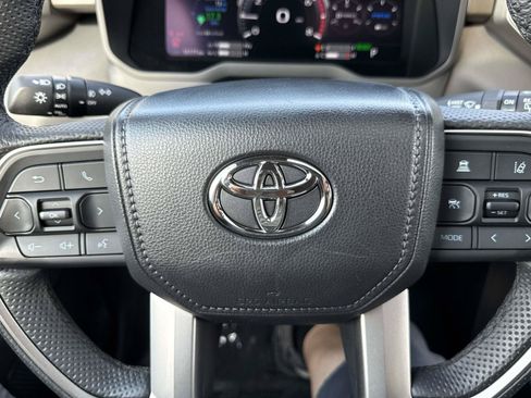 Used 2026 Toyota Sequoia SR5 w/ TRD Off-Road Package AWD/4WD image 29