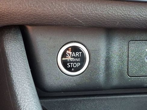 Certified 2023 Nissan Rogue S FWD image 26