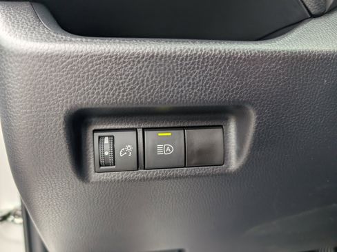 New 2025 Toyota RAV4 LE image 19