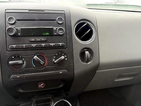 Used 2006 Ford F150 4x4 SuperCrew image 9