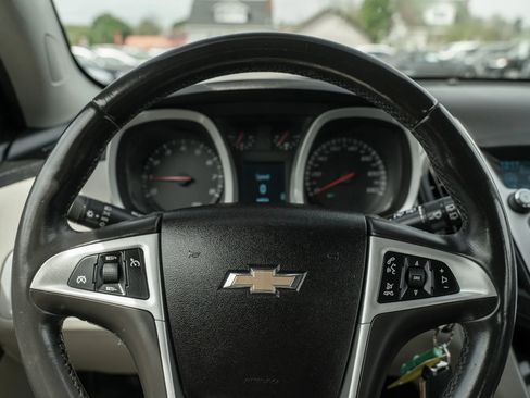 Used 2011 Chevrolet Equinox LS w/ Bluetooth Package image 16