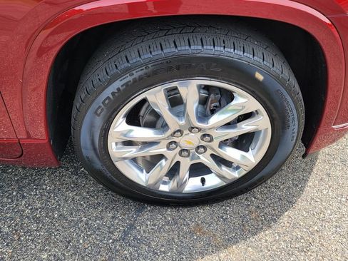 Used 2021 Chevrolet Traverse High Country AWD/4WD image 15