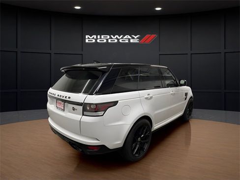 Used 2017 Land Rover Range Rover Sport SVR image 4