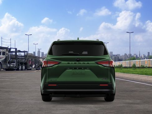 New 2026 Toyota Sienna XLE Woodland Edition AWD/4WD image 8