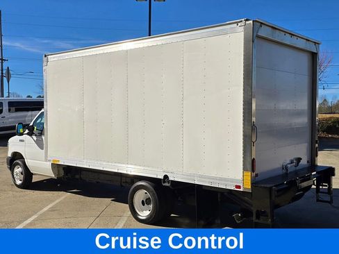 Used 2024 Ford E-350 and Econoline 350 Super Duty w/ Power Windows & Locks Group image 6
