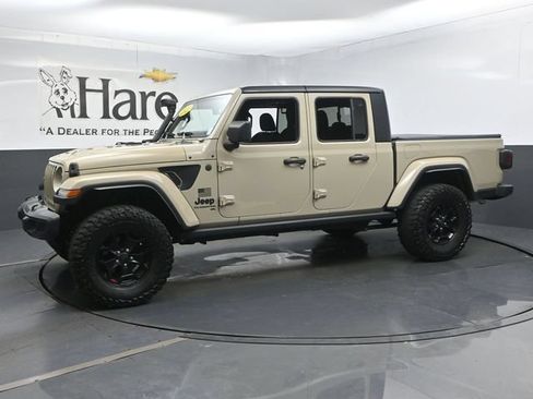 Used 2022 Jeep Gladiator Sport AWD/4WD image 53