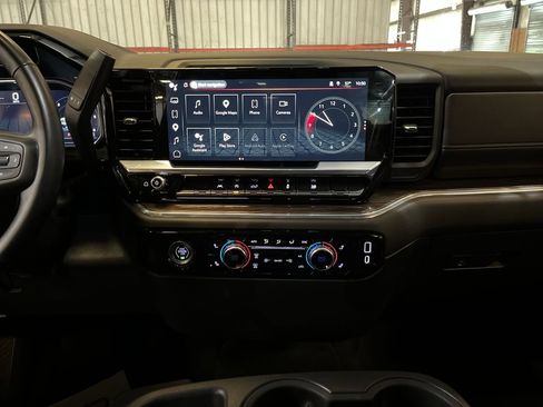 Used 2023 GMC Sierra 1500 Elevation AWD/4WD image 17