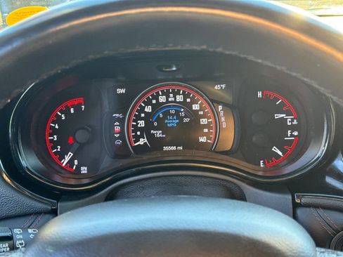 Used 2022 Dodge Durango R/T w/ Blacktop Package image 17