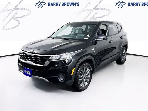 Used 2021 Kia Seltos LX image 1